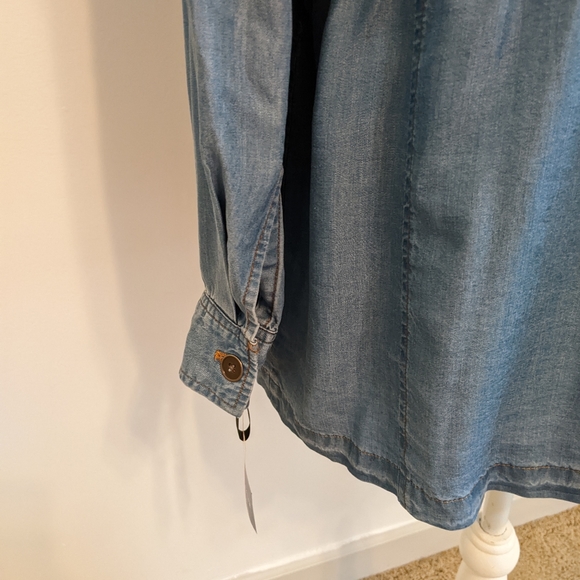 Chambray Jacket - Picture 4 of 9